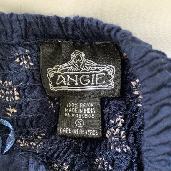 Halter Backless Romper Cute Pattern - Picture 3 of 3